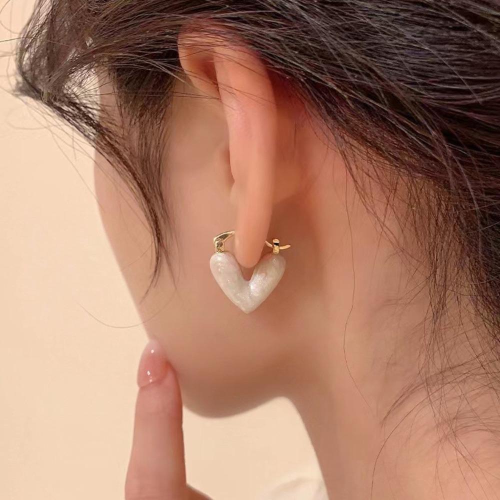 Khuyên Tai Hình Trái Tim Đơn Giản Phong Cách Nhật Bản