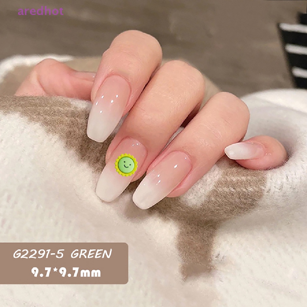 Set 50 Phụ Kiện Trang Trí Móng Tay Nghệ Thuật Hình Hoa Hướng Dương Mini Bằng Hợp Kim Mới