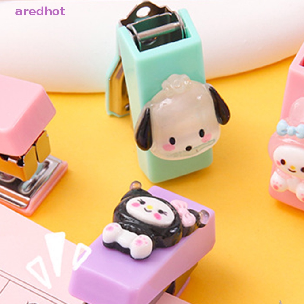 Bộ Dụng Cụ Dập Ghim Mini Họa Tiết Hoạt Hình Dễ Thương Dành Cho Học Sinh / Văn Phòng Mới
