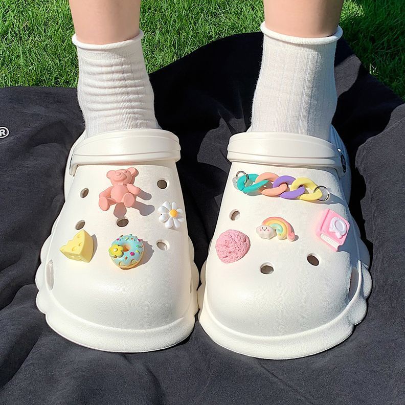 Dép Sandal Đục Lỗ Chống Trượt Hình Gấu Hồng Dễ Thương Thời Trang Đi Biển Mùa Hè 2022 Cho Bạn Gái