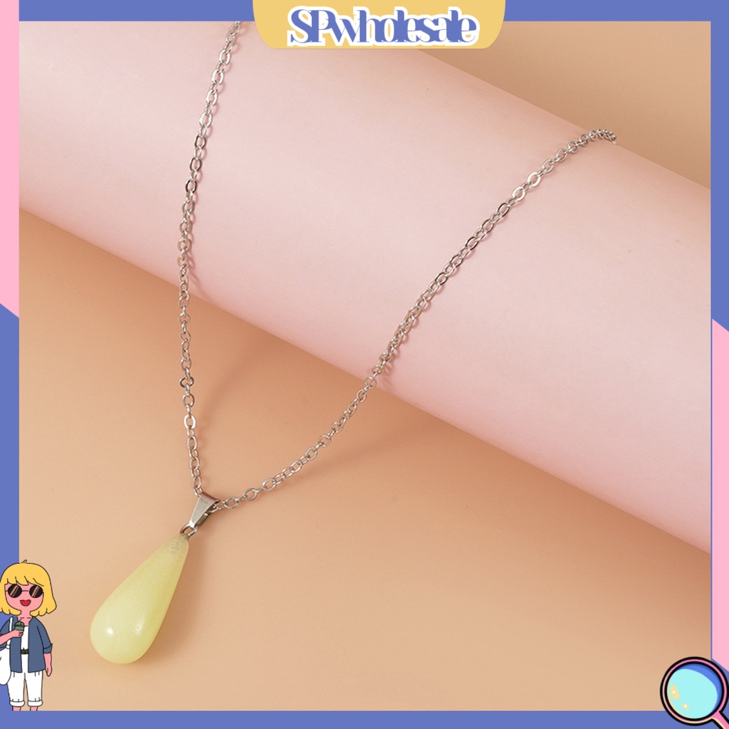 &lt;SPwholesale&gt; Vòng cổ Mặt Hình Tròn / Ngôi Sao / Chữ Thập / Giọt Nước / Hình Nón Phát Sáng