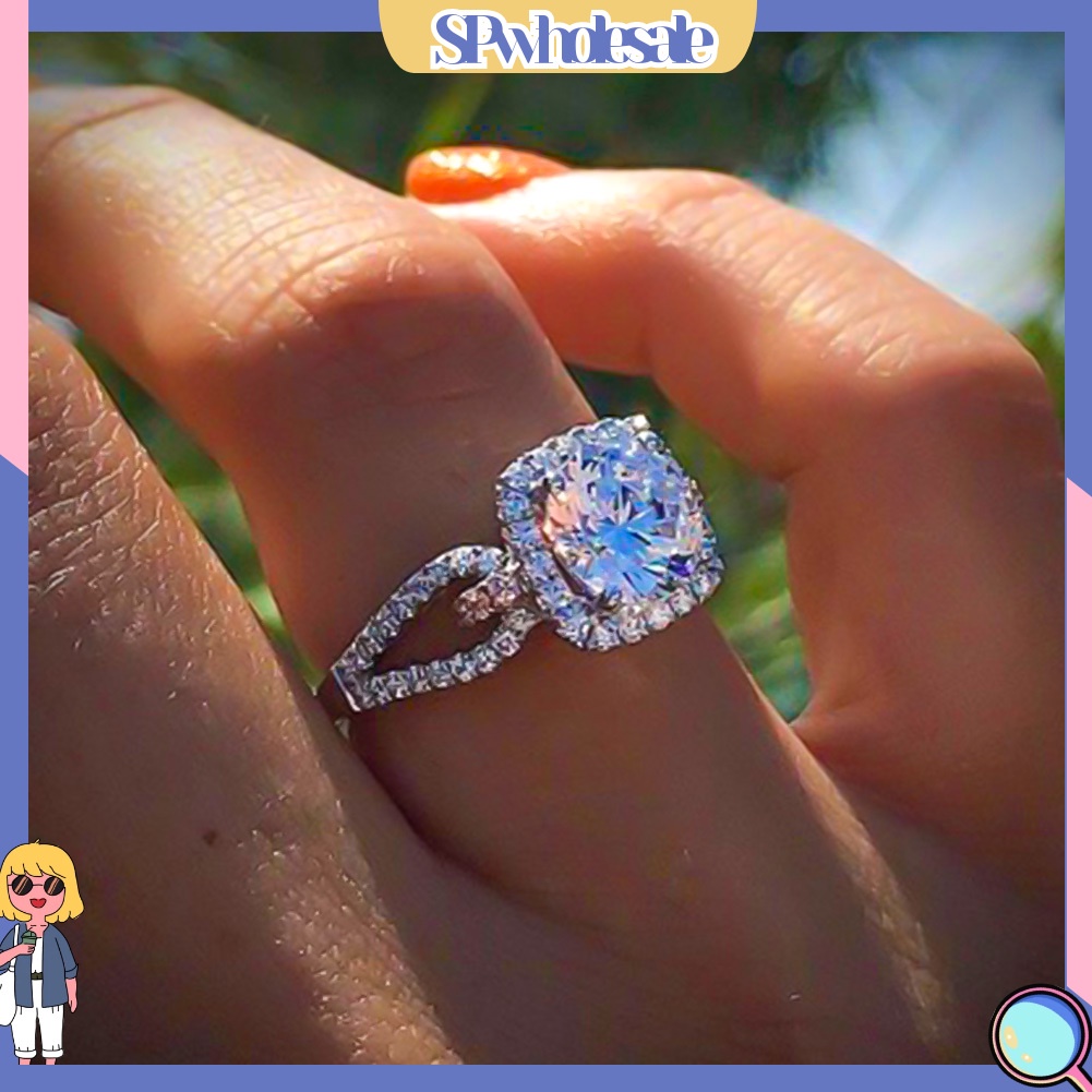 &lt;SPwholesale&gt; Nhẫn Cưới Mặt Vuông Rỗng Đính Đá Zircon Lấp Lánh