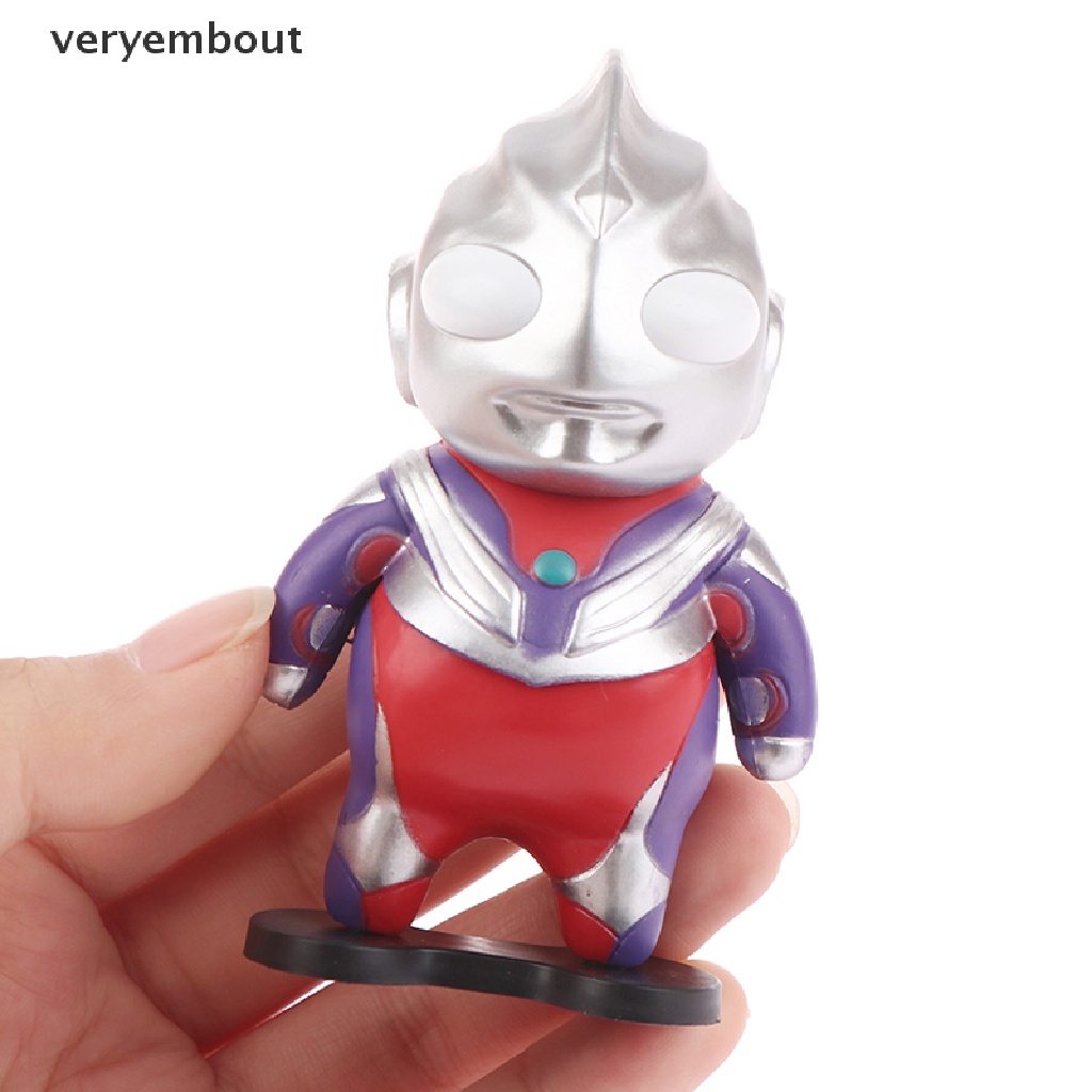 Mô Hình Nhân Vật Ultraman Tiga Obesity 9cm Bằng PVC Dễ Thương Trang Trí Xe Hơi