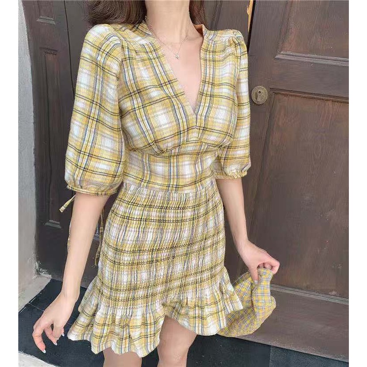 Đầm Cổ Chữ V Họa Tiết Kẻ Sọc Thời Trang Mùa Hè 2023 Tinh Tế Cho Nữ