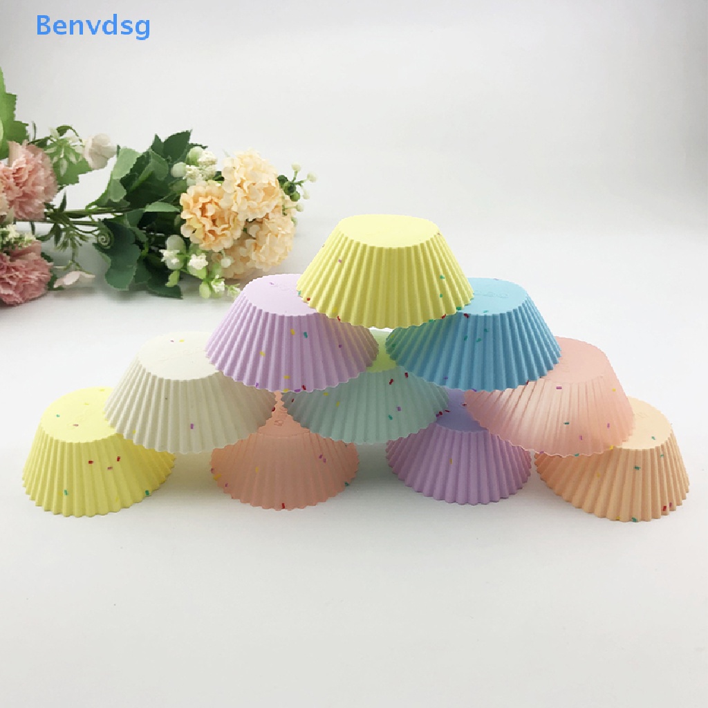 Bộ 7 Khuôn Silicone Tròn Nhiều Màu Làm Bánh Muffin Tiện Dụng