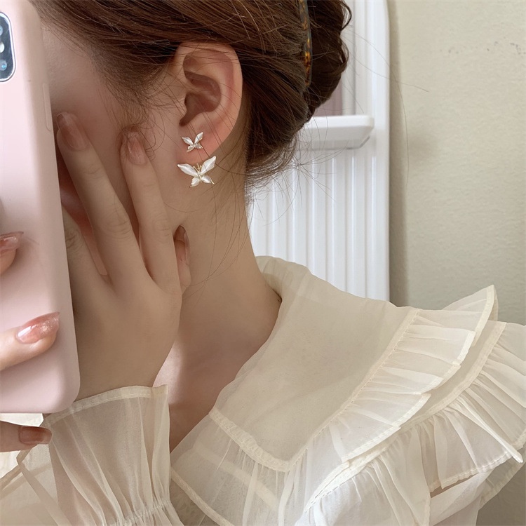 Bông Tai Mạ Bạc 925 Hình Bướm Phong Cách Retro Thanh Lịch Cho Nữ