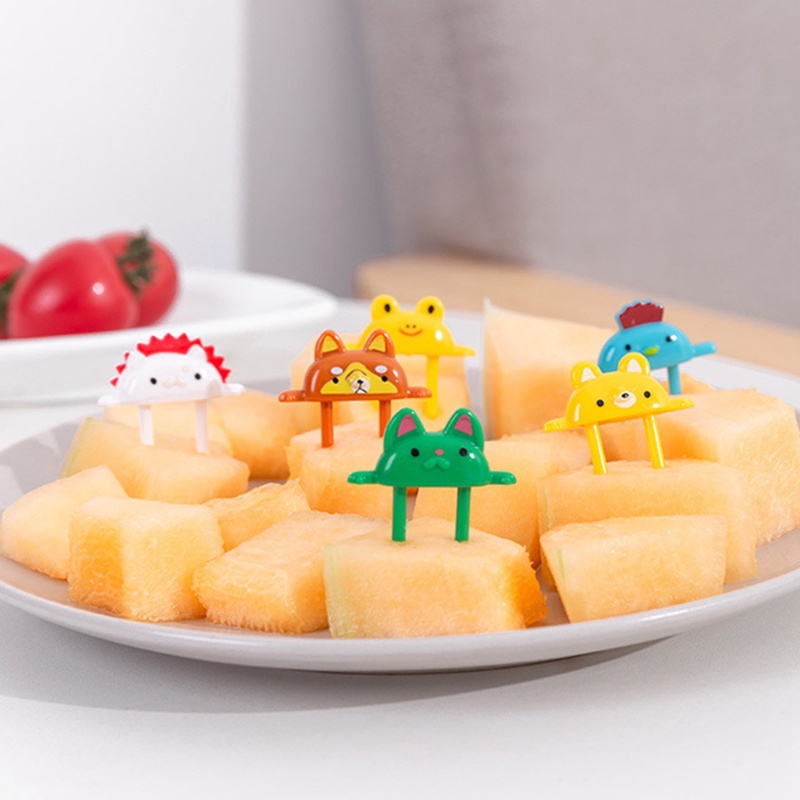 Bộ 6 Nĩa Ăn Trái Cây / Tráng Miệng / Tráng Miệng Hình Động Vật Hoạt Hình Mini (Màu Sắc Ngẫu Nhiên)