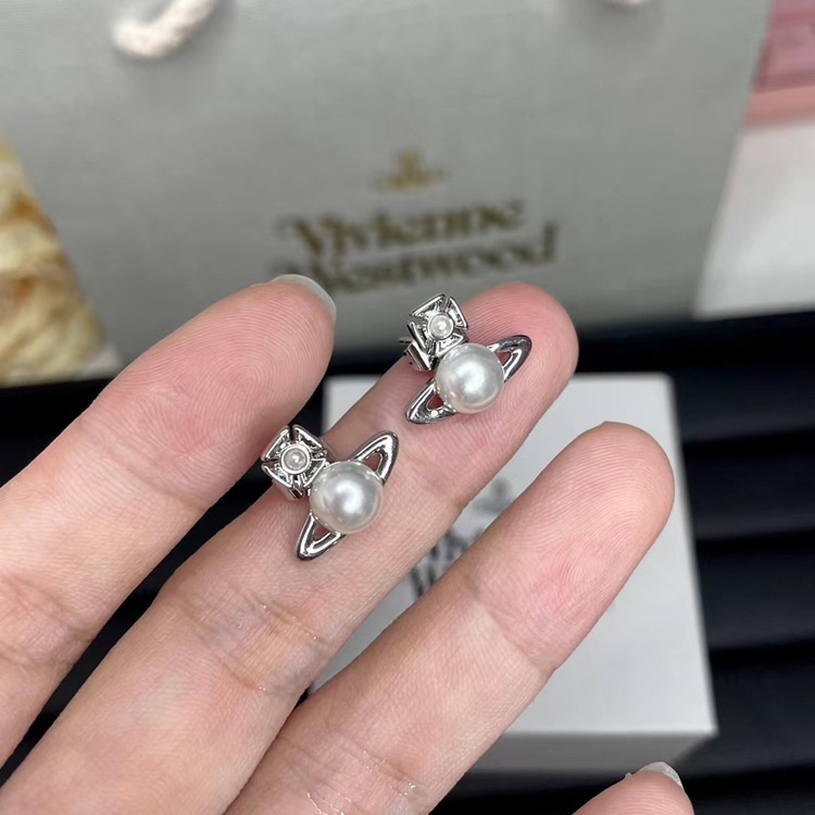 Bông Tai Ngọc Trai Thời Trang Đơn Giản Dễ Phối Đồ