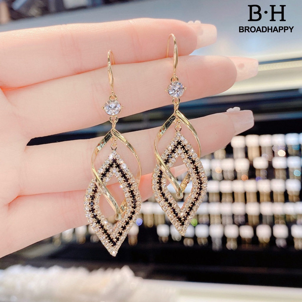 1 Đôi Bông Tai bh.g Đính Đá Thời Trang Vintage Dành Cho Nữ