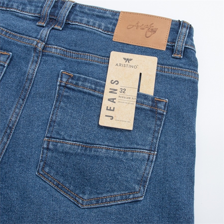 Quần Jeans nam ARISTINO dáng Regular fit suông nhẹ, thiết kế túi hai bên, màu sắc trẻ trung - AJN03602