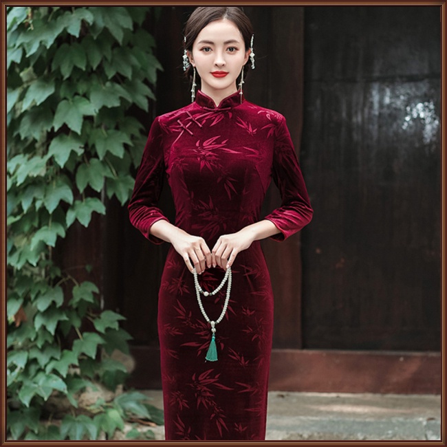 Đầm Sườn Xám Vải Nhung Dáng Dài Cổ Đứng Xẻ Tà Cao Thiết Kế Trang Nhã Cho Nữ