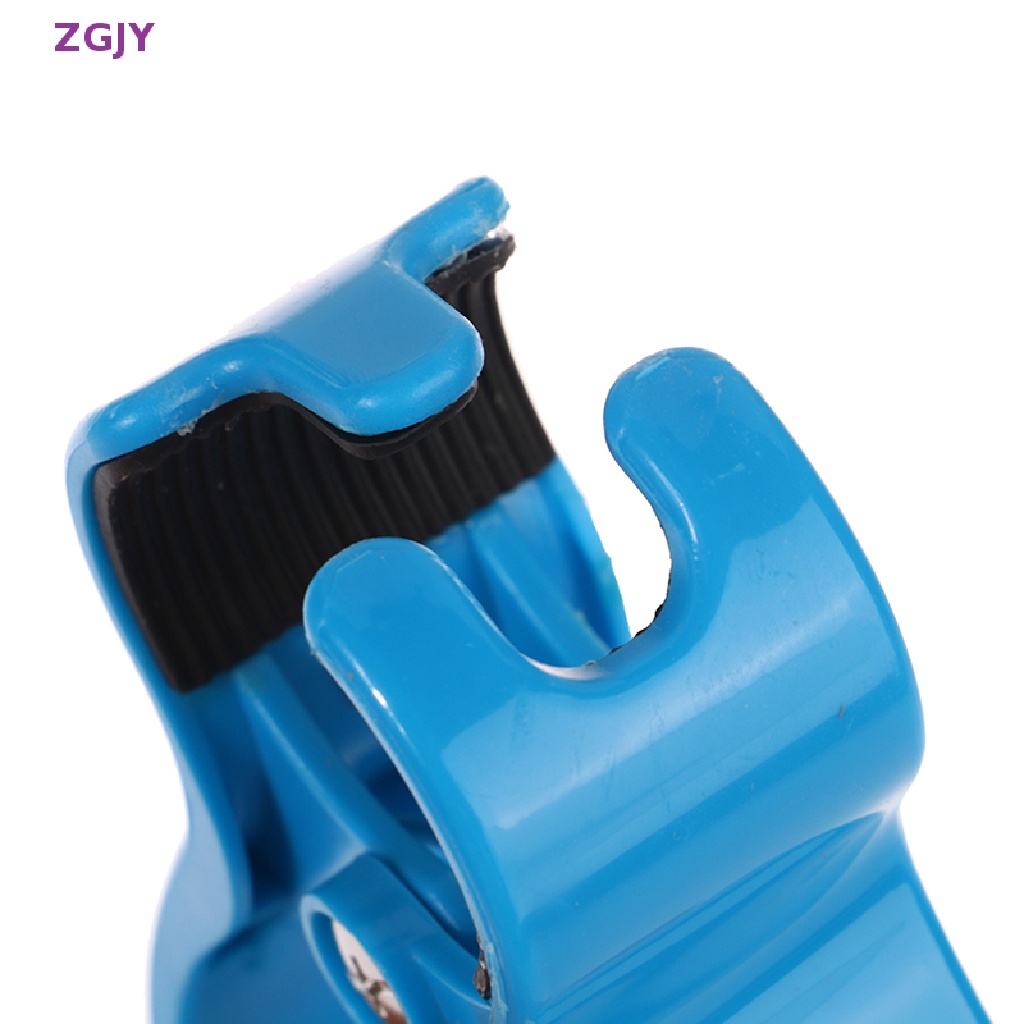 1 Kẹp Cố Định Cốc Nước Hình Xe Buýt Thiết Kế Nhỏ Gọn Tiện Dụng Mới