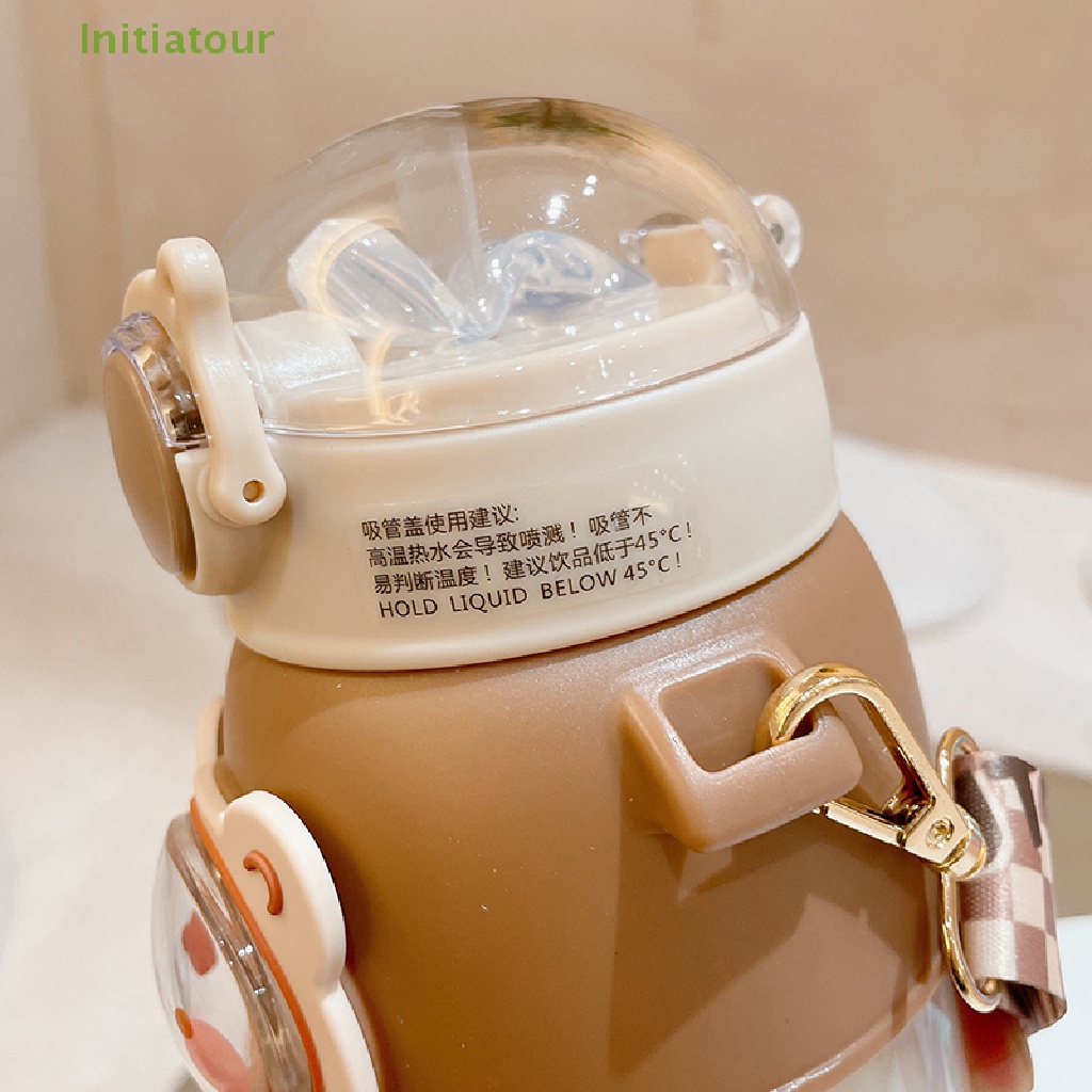 Bình Nước 700ml Không BPA Chống Rò Rỉ Họa Tiết Hoạt Hình Dễ Thương Cho Bé