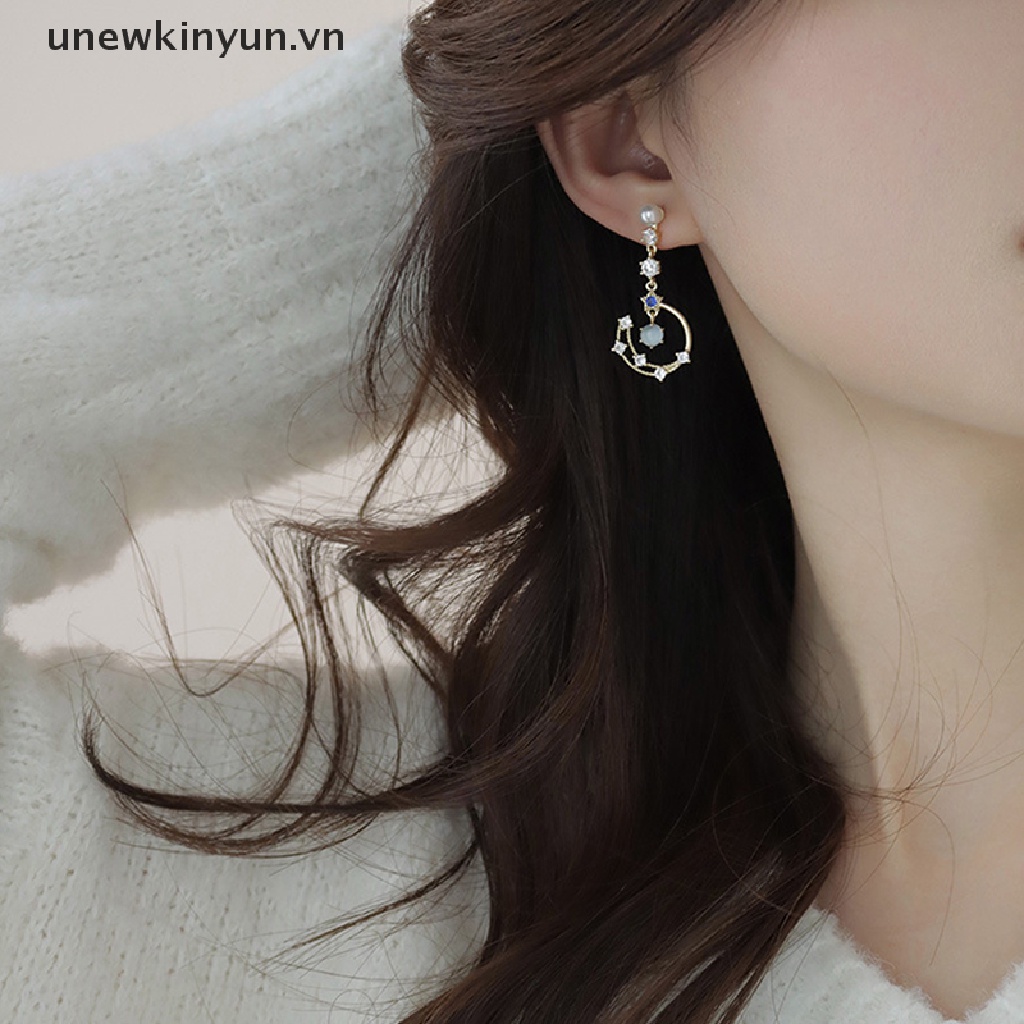 1 Cặp Bông Tai Hình Mặt Trăng Đính Ngọc Trai Nhân Tạo Thời Trang Dành Cho Nữ