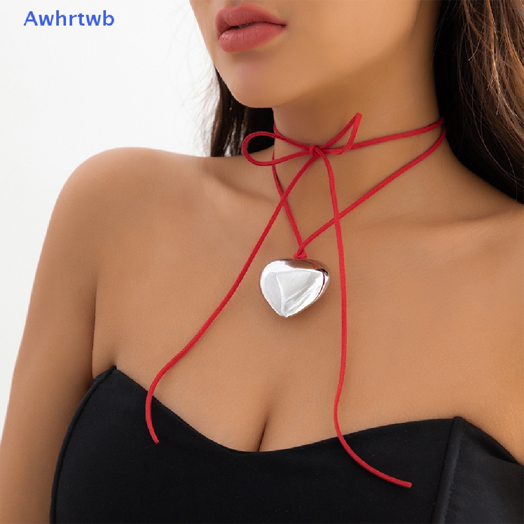 Vòng cổ Mặt Hình Trái Tim Đính Đá Thời Trang Cho Nữ Mới