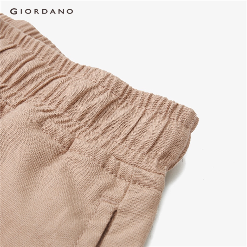 GIORDANO WOMEN Linen cotton elastic waist loose shorts 13403321