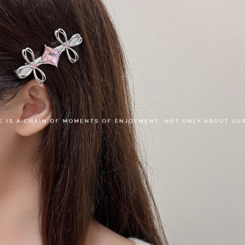 Kẹp Tóc Hình Hoa Và Bướm Tinh Tế Thời Trang Cho Nữ