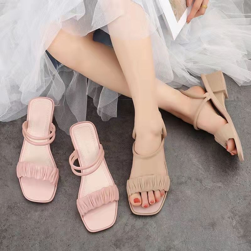 Giày Sandal Nữ Đế Cao Tầm 3cm Phong Cách Hàn Quốc Dễ Phối Trang Phục - Chất Nhựa Thích Hợp Đi Mưa Chống Nước