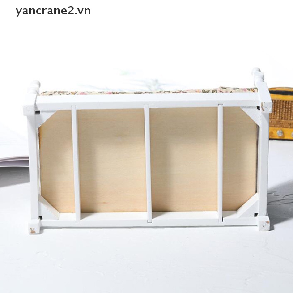 Giường Ngủ Màu Trắng Dành Cho Búp Bê 1: 12 {yancrane2.vn}