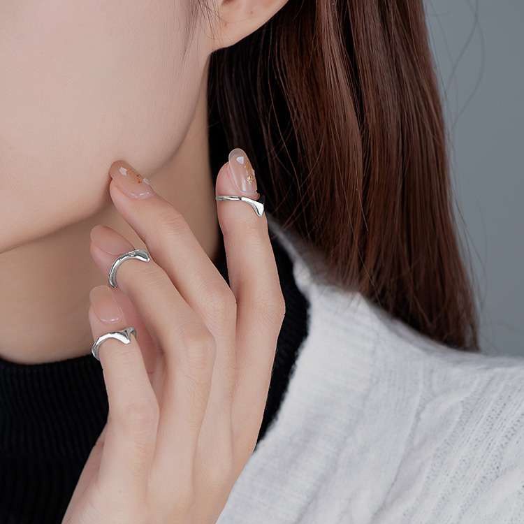 Bộ 4 Nhẫn Đeo Cổ Thiết Kế Đơn Giản Phong Cách Gothic Thời Trang Cho Nam Và Nữ