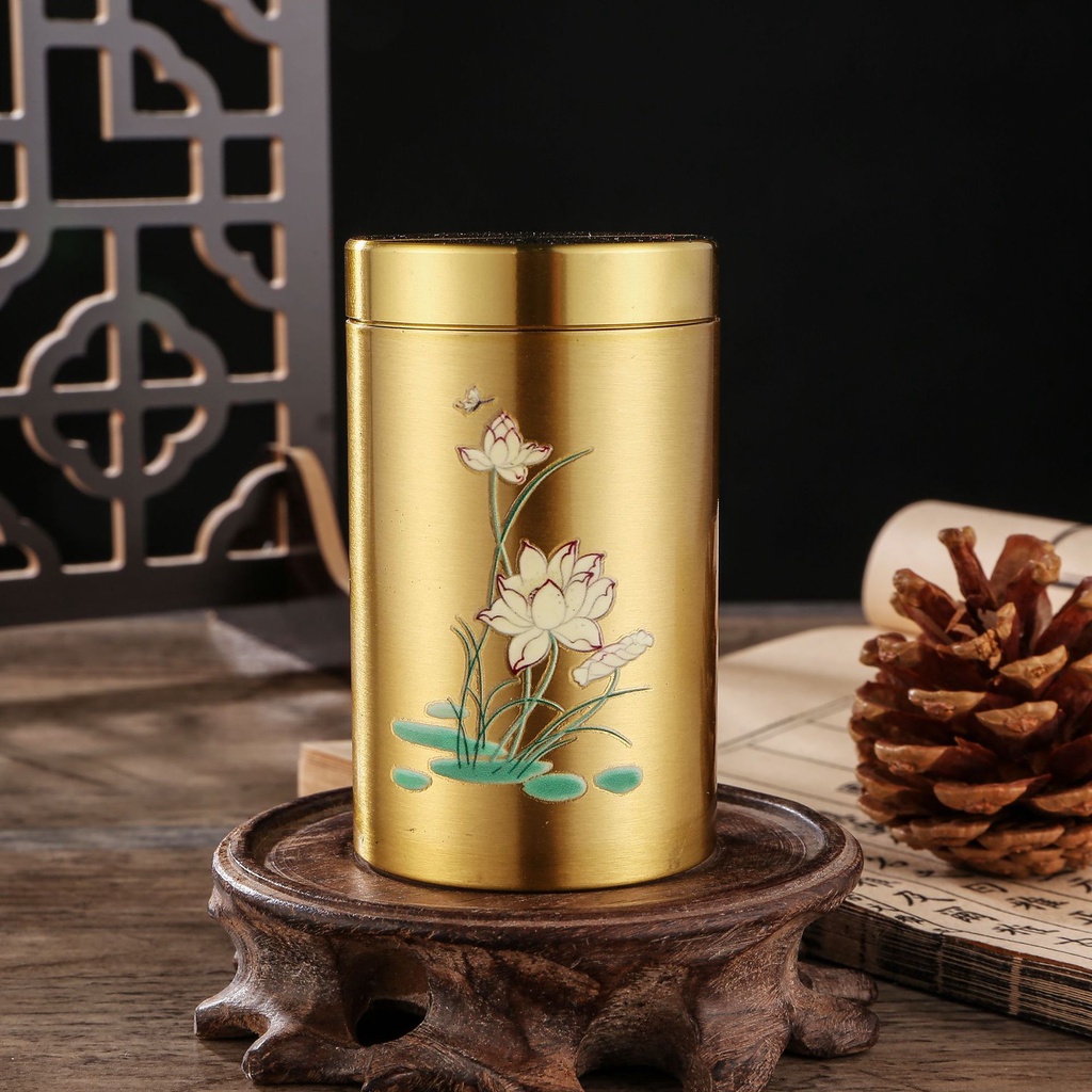 Ấm Trà Bằng Đồng Thau Chạm Khắc Hoa Văn Phong Cách Trung Hoa Để Bàn Trang Trí