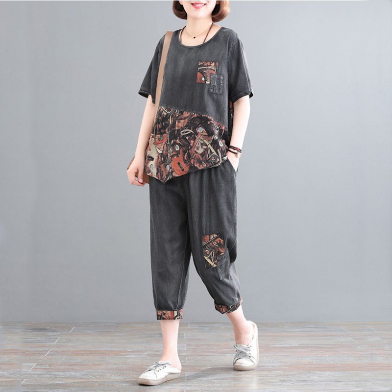 Set Áo Thun Ngắn Tay + Quần Jeans Lửng Thời Trang Nữ