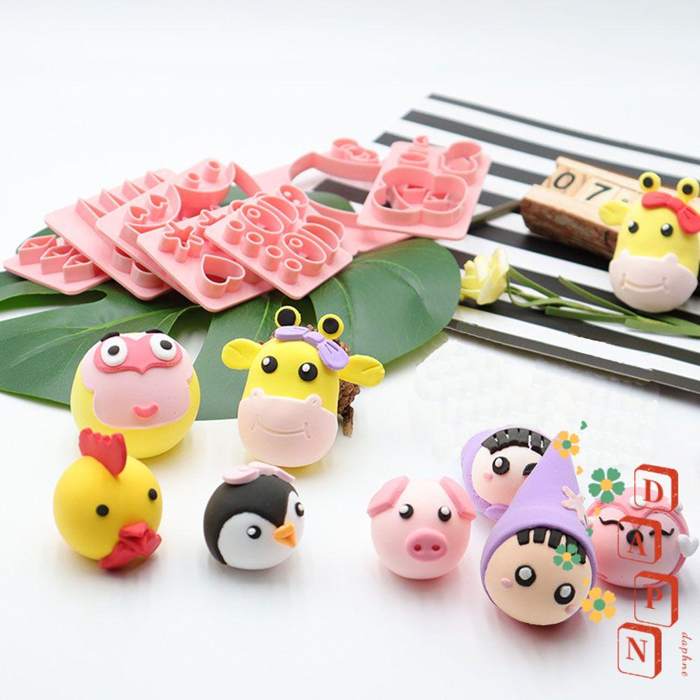 Khuôn Làm Bánh Bao Hấp Bằng Nhựa Tiện Dụng Cho Nhà Bếp