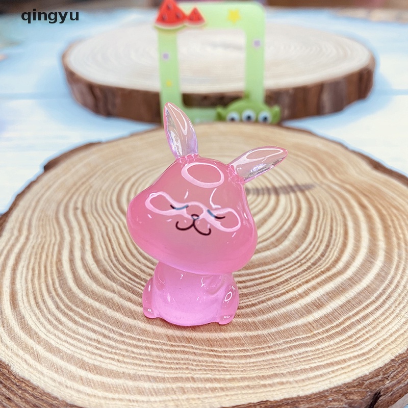 Set 2 Mô Hình Thỏ Mini Bằng Nhựa Phát Quang Trang Trí Sân Vườn