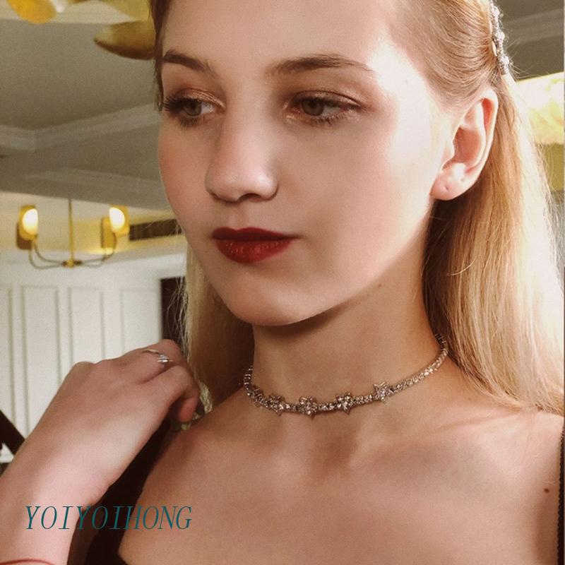 Vòng Cổ Choker Hình Ngôi Sao Đính Đá Lấp Lánh