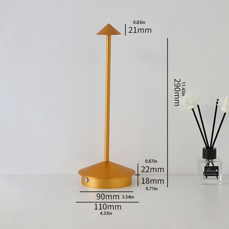 Đèn LED Để Bàn Bằng Kim Loại Thiết Kế Đơn Giản Sang Trọng