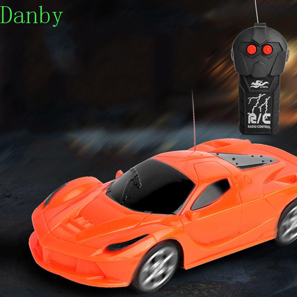 Mô Hình Xe Hơi Điều Khiển Từ Xa 2 Kênh 1: 24