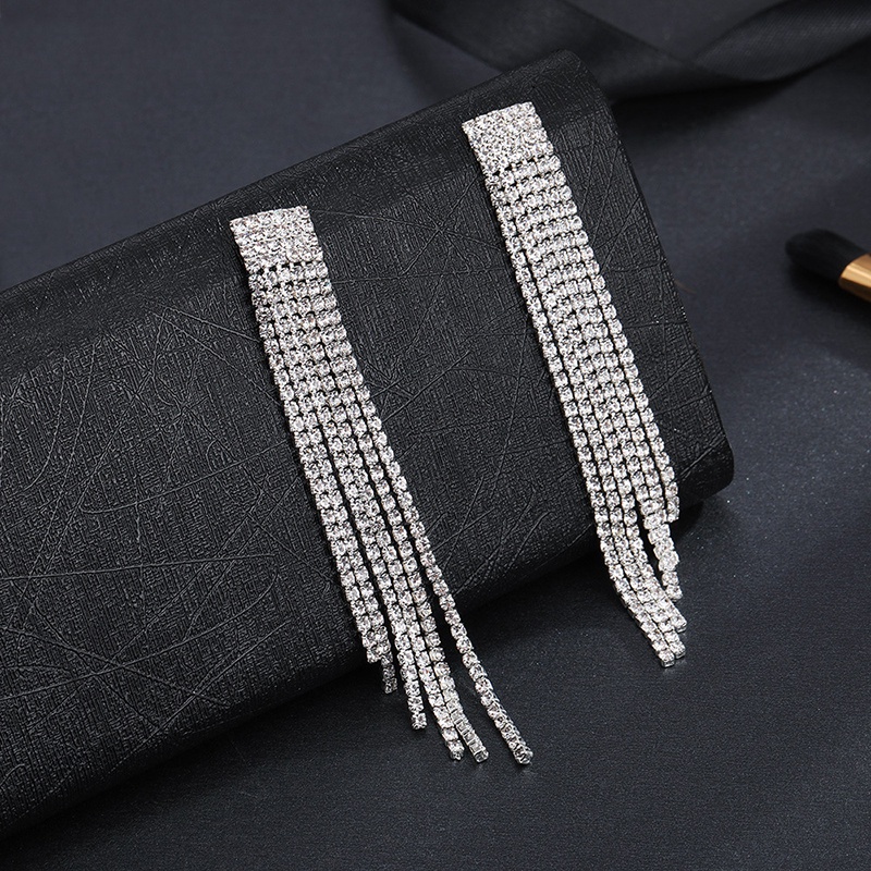 Khuyên Tai Tua Rua Đính Đá Pha Lê