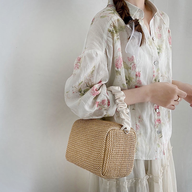 Túi Xách Đan Cói Phối Dây Xích Màu Sắc Tương Phản Phong Cách Thời Trang Pháp Dành Cho Nữ