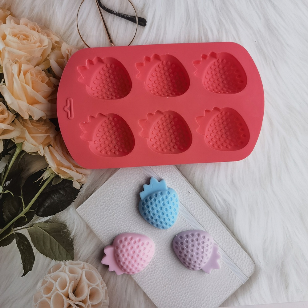 Khuôn Silicone Làm Bánh 6 Ngăn Tạo Hình Quả Dâu Tây Độc Đáo Tiện Dụng DIY
