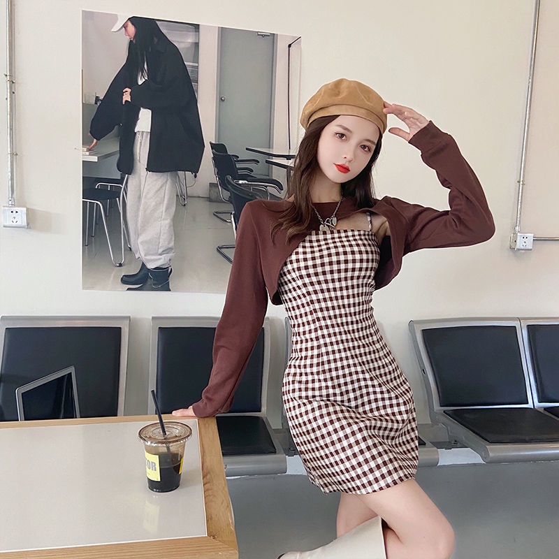 Set Áo Váy Hai Dây Ôm Dáng Họa Tiết Kẻ Ô Thời Trang Thu Đông Cho Nữ V075