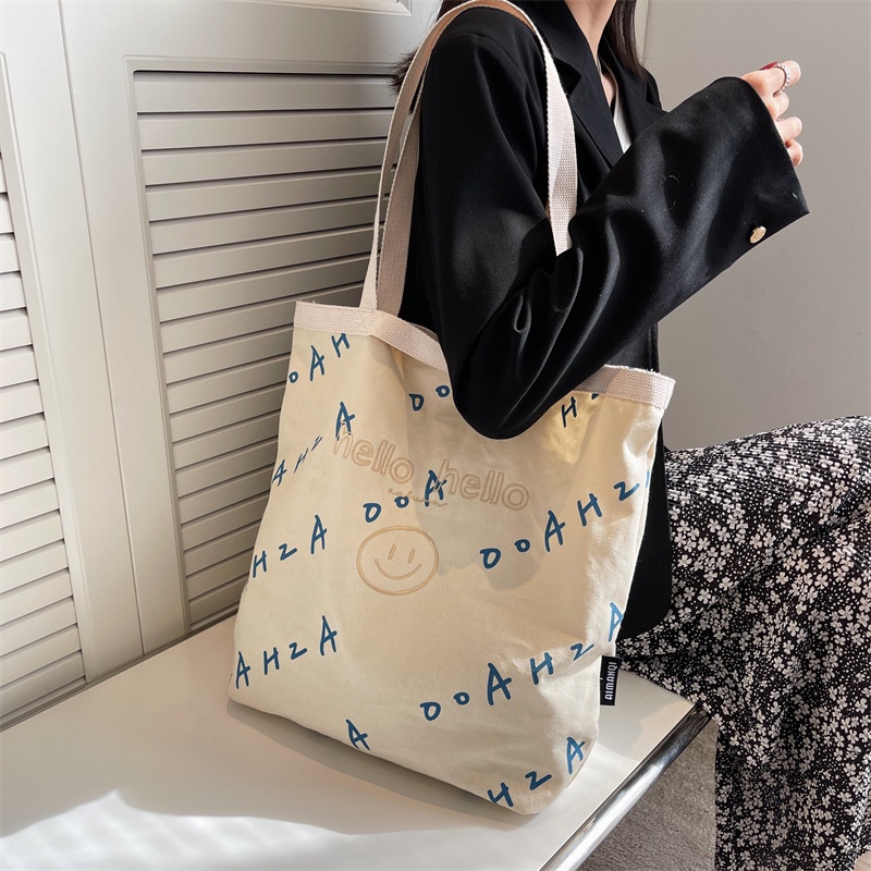Túi Xách Đeo Vai Vải Bạt Cỡ Lớn Thêu Mặt Cười Thời Trang Hàn Quốc Sành Điệu 4 Cái