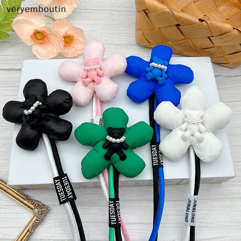 Ghim Cài Áo Hình Gấu Và Hoa Nhỏ Xinh Thời Trang