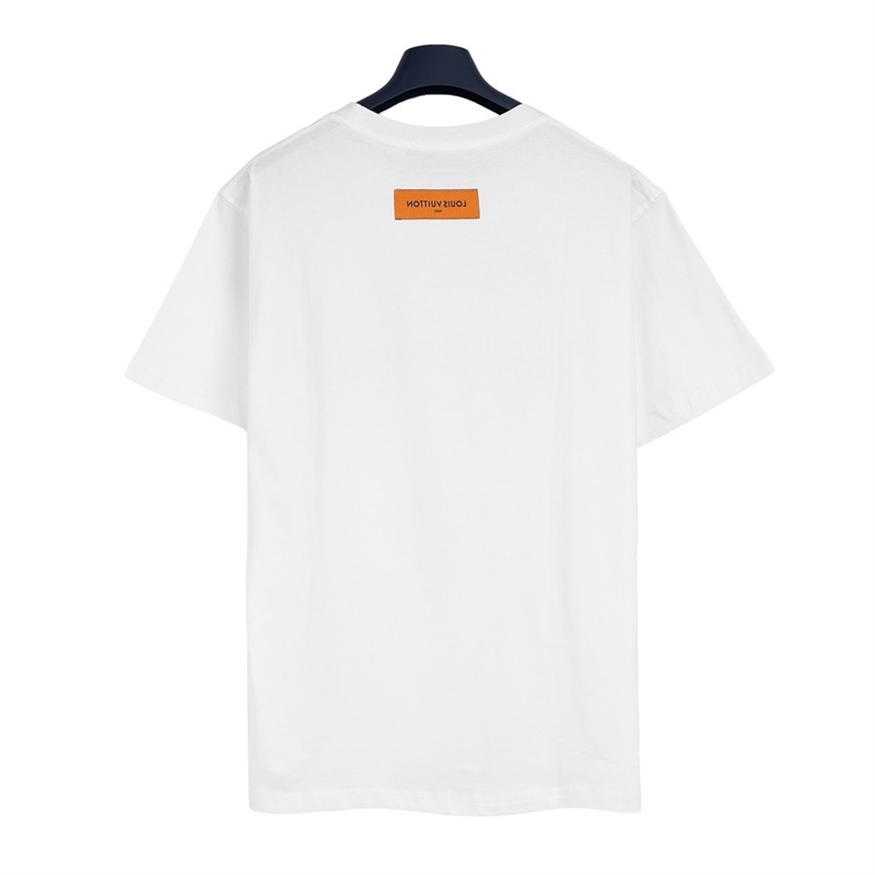 L &amp; V &amp; V Áo Thun Ngắn Tay Dáng Rộng In Chữ Graffiti Hình Bầu Trời Sao Thời Trang Chất Lượng Cao