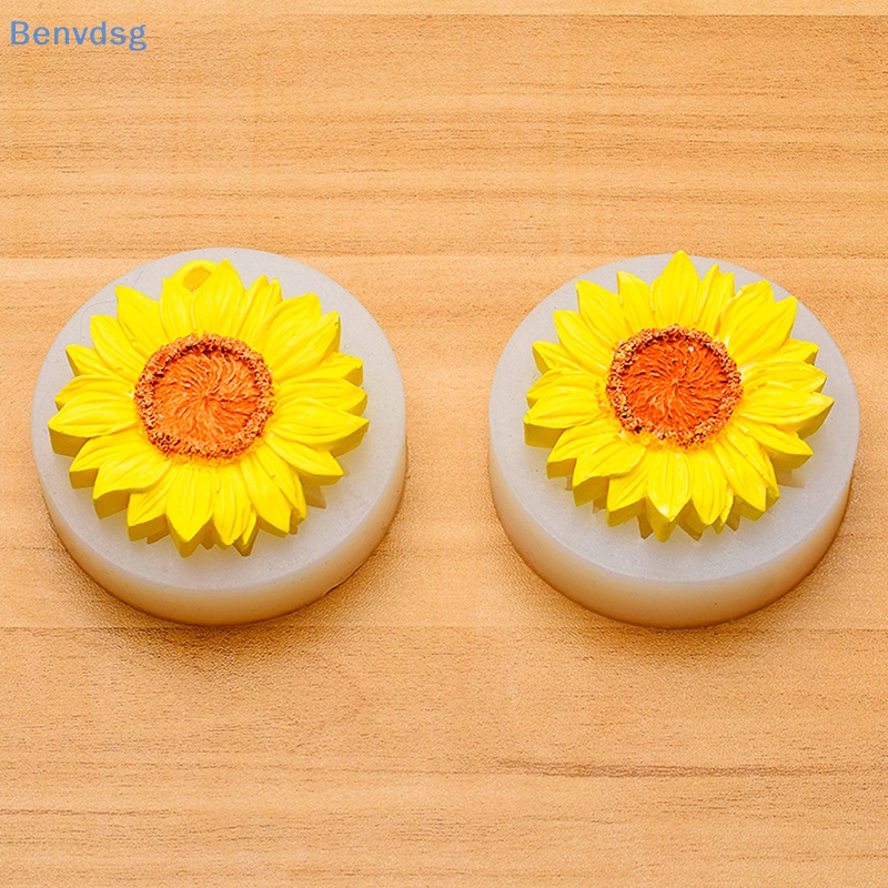 Khuôn Silicone Tạo Hình Hoa Hướng Dương 3D DIY Trang Trí Gương Chiếu Hậu Xe Hơi