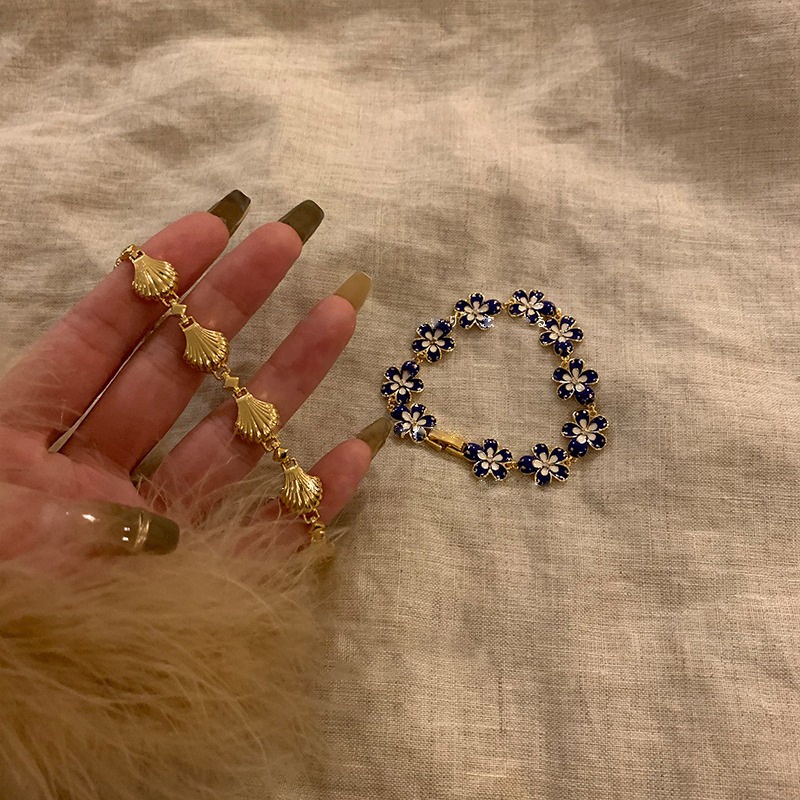 Vòng Đeo Tay Boudoir Bằng Vỏ Sò Tráng Men Họa Tiết Hoa Sang Trọng