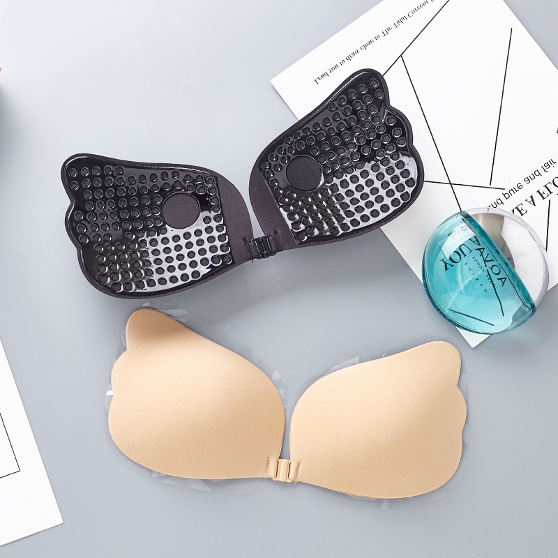 Miếng Dán Nâng Ngực Chống Trượt Cho Nữ