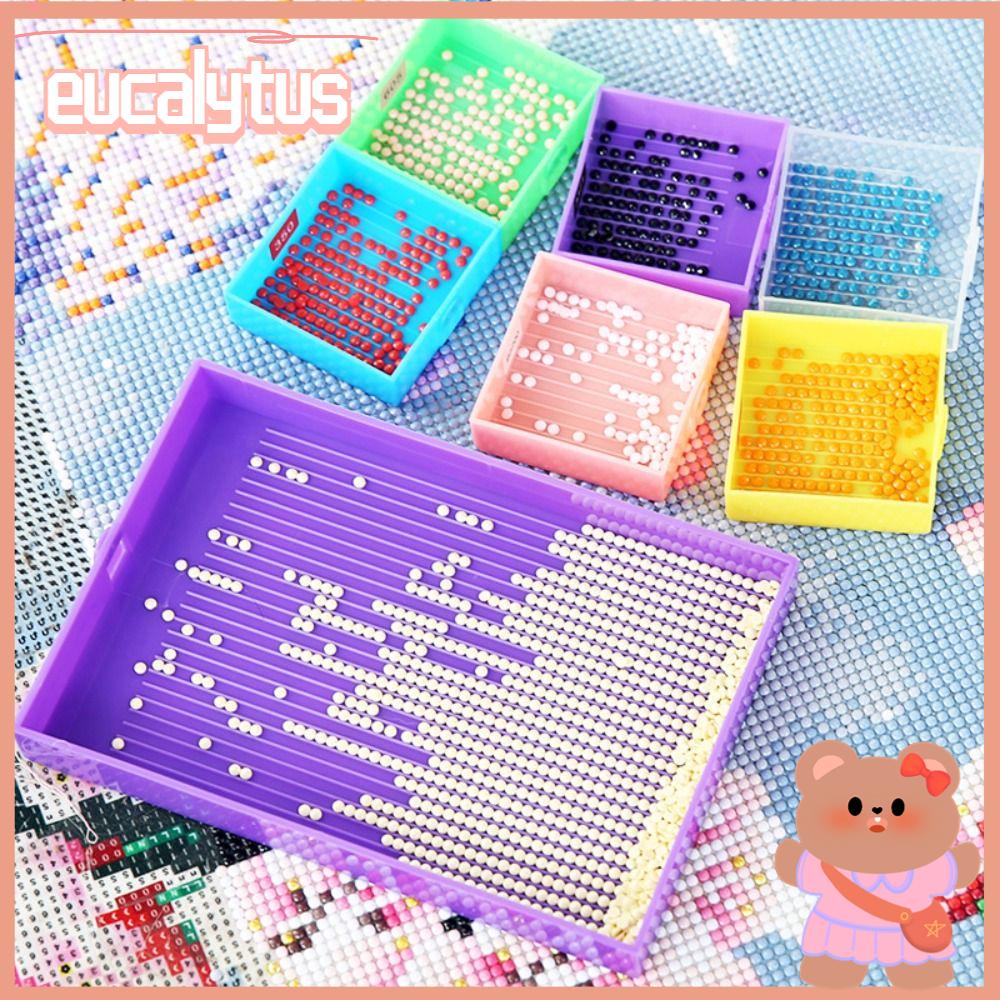 Khay Đựng Hạt Cườm Trang Trí Móng Tay Nghệ Thuật