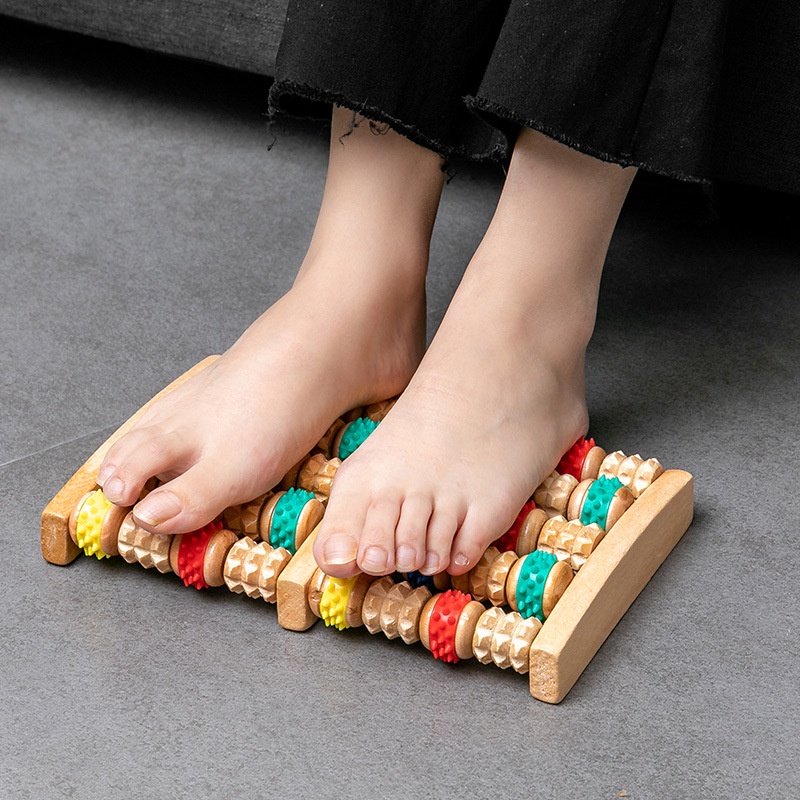 Dụng Cụ Mát Xa Chân Sáu Con Lăn Bằng Gỗ