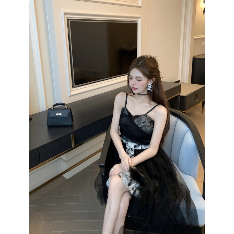 Đầm Hai Dây Vải Gạc Nhẹ Có Đệm Ngực Sang Trọng Thần Tiên Cho Kỳ Nghỉ