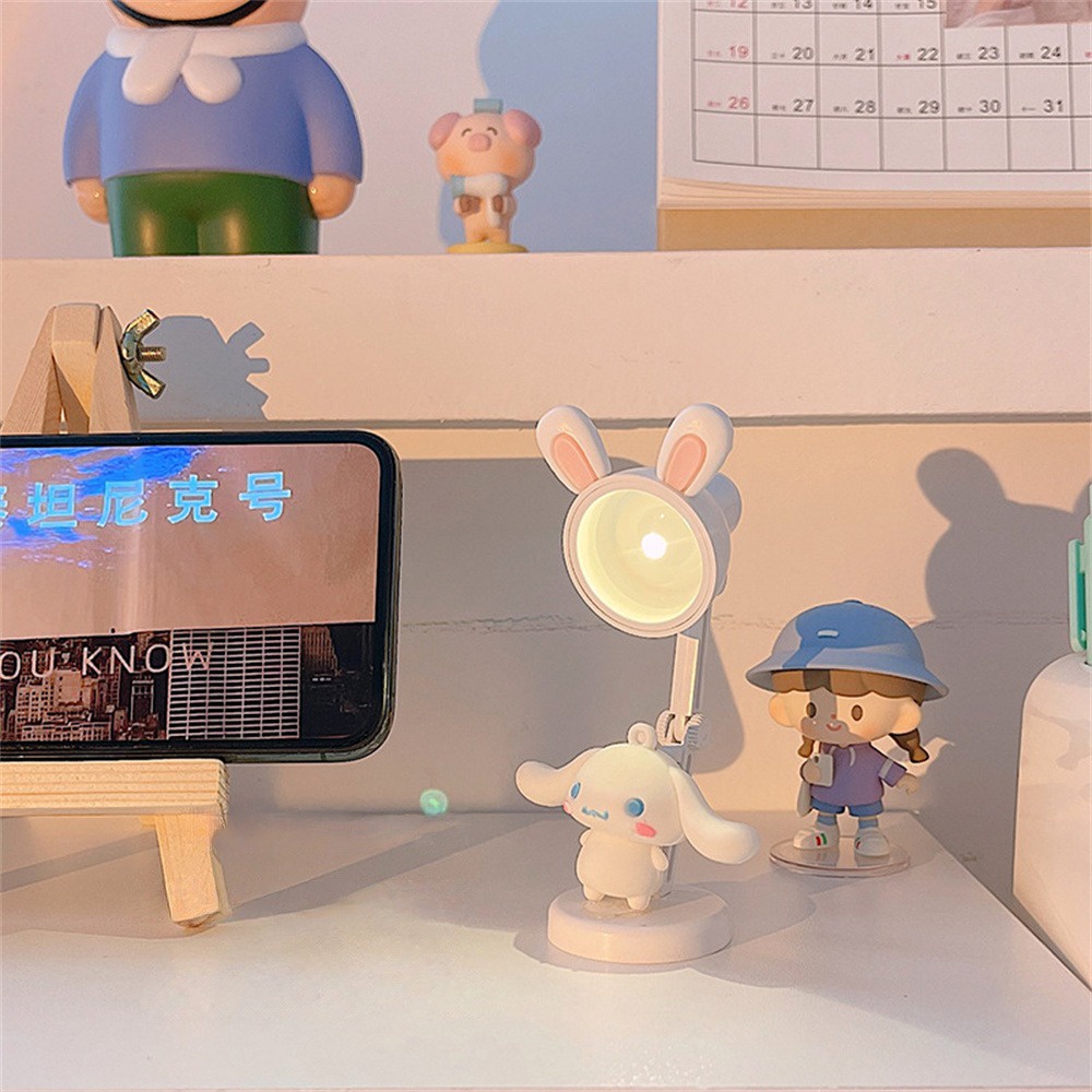 Cô gái dễ thương Trái tim Áo mưa Piggy Đèn ngủ LED Trang trí ánh sáng khí quyển Đèn bàn Mini