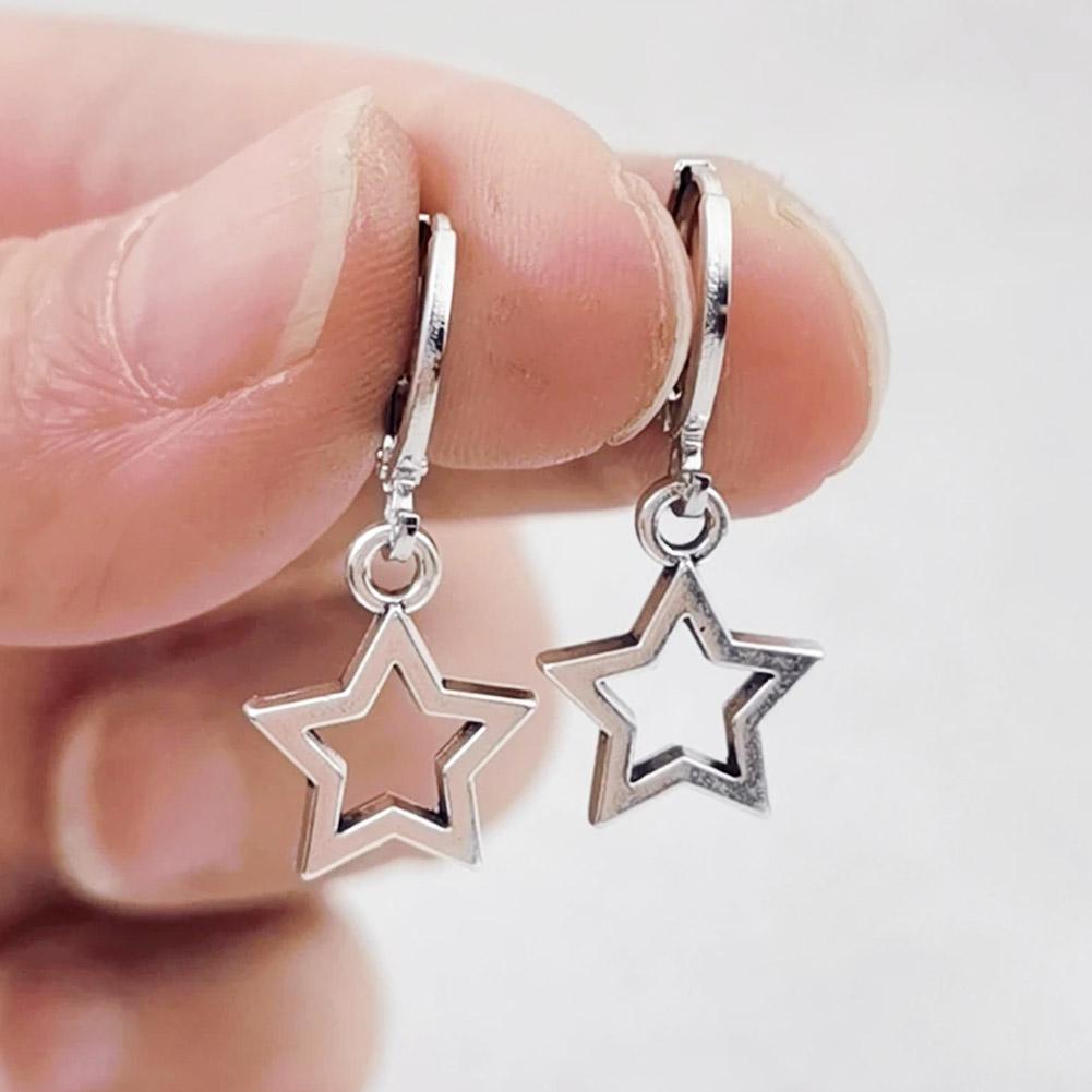 Bông Tai Ngôi Sao Mini Màu Bạc Dễ Thương Sáng Tạo