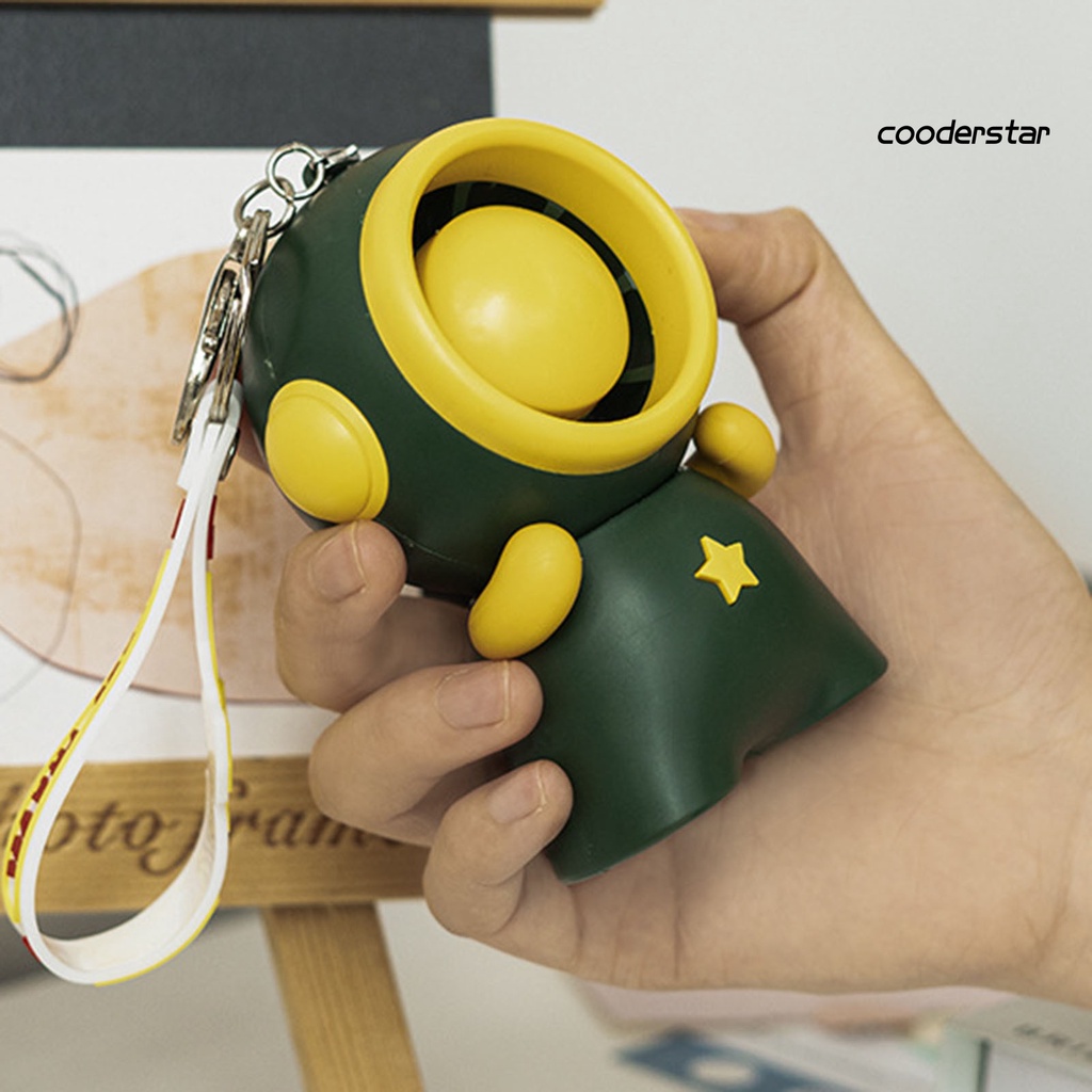 1 Bộ Quạt Nhỏ Tích Hợp Móc Khóa 3 Tốc Độ Gió Turbo Góc Rộng Ít Ồn Hình Phi Hành Gia Hoạt Hình