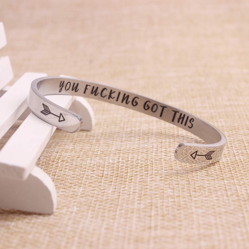 Vòng Đeo Tay Khắc Chữ Truyền Cảm Hứng Cá Tính Cho Nữ