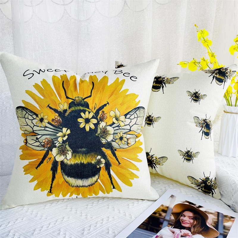 Bộ 4 Vỏ Gối Họa Tiết Chú Ong Trang Trí Nhà Cửa 18X18