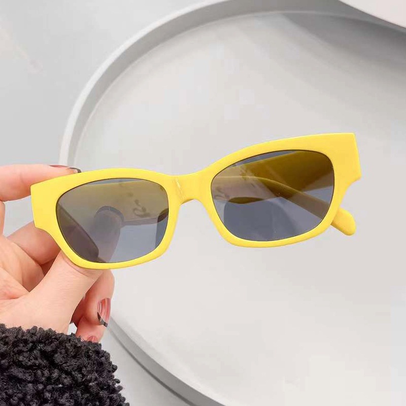 Kính Mát Gọng Vuông Phong Cách Retro Thời Trang Cho Nữ